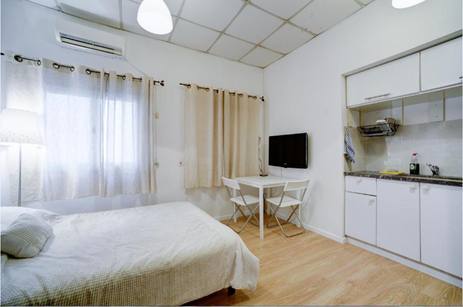 Tel Aviving - Apartments By The Beach Esterno foto
