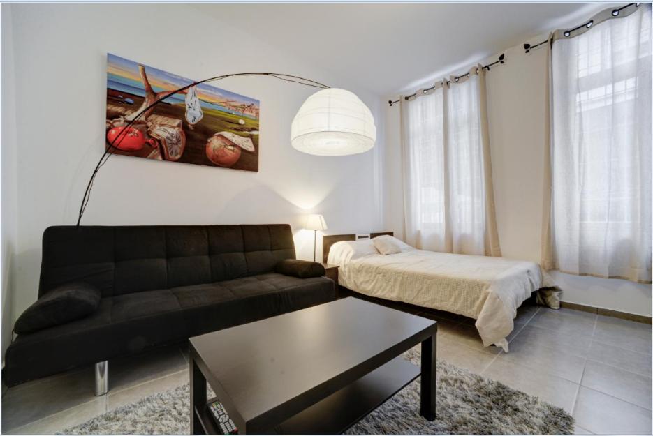 Tel Aviving - Apartments By The Beach Esterno foto