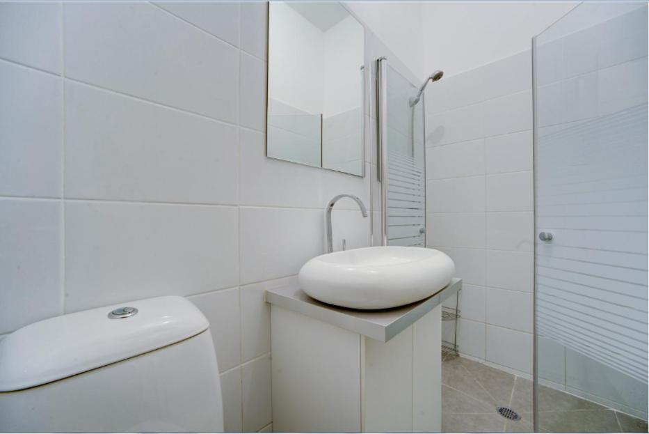 Tel Aviving - Apartments By The Beach Esterno foto